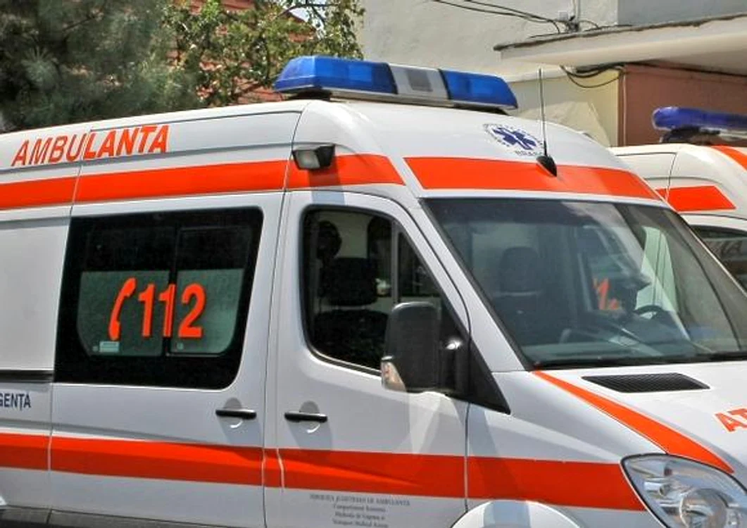 
    Bărbatul în vârstă de 40 de ani a fost transportat la spitalFoto: Click!  