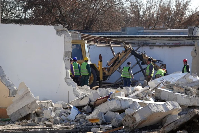 La sfârşitul lunii februarie se vor finaliza lucrările de demolare FOTO Facebook/PMC