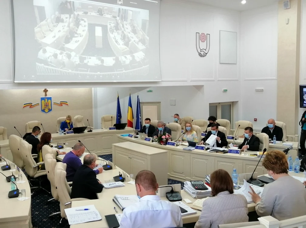 Consilierii locali din Focşani au votat bugetul pe 2021  FOTO: Ştefan Borcea