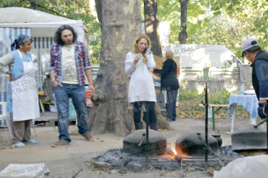 Îmbrăcat casual, juratul  Master Chef a ochit, din  start, pâinea la ţest