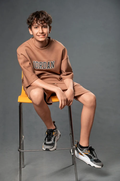 Chef Ștefan Popescu și copiii lui  FOTO Sorin Stana, OK România (2) jpg