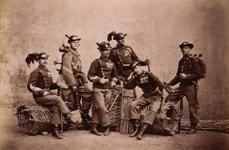 Sergent adjutant, caporal, sergent major, soldat, sergent și gornist de vânători