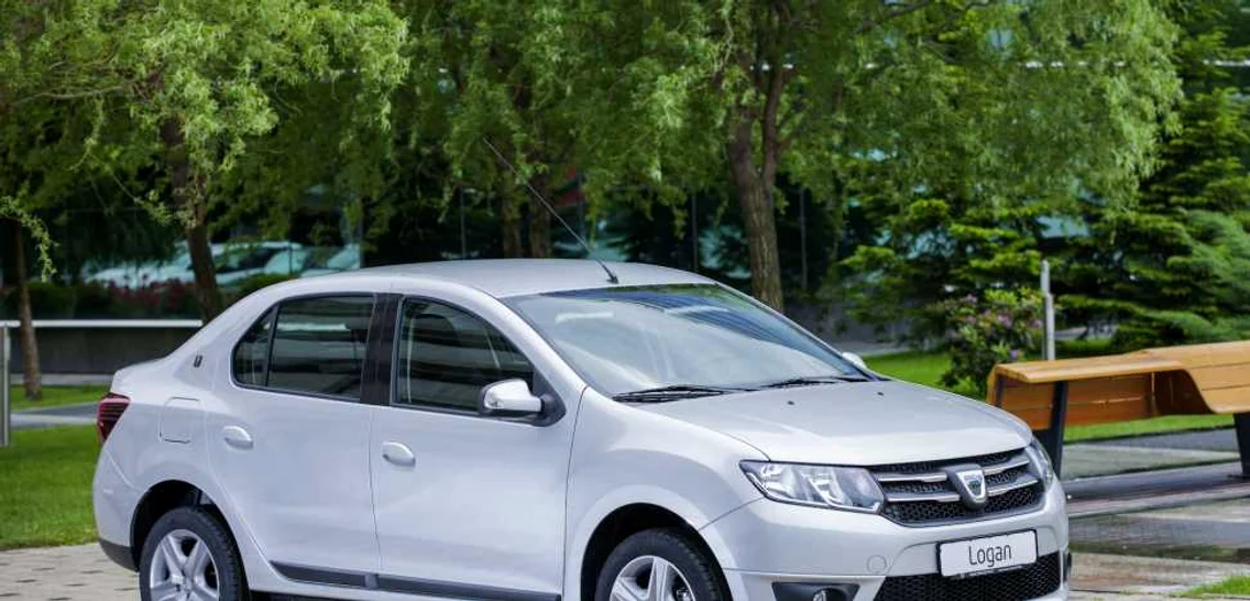Dacia Logan 10 Ani 1