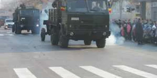 Parada a fost însoțită de acordurile muzicii de fanfară