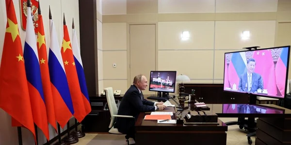 Vladimir Putin si Xi Jinping in videoconferinta FOTO EPA-EFE