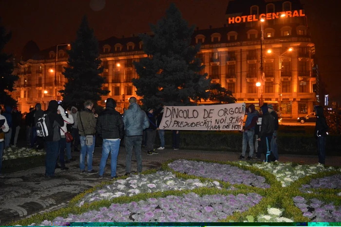 Mitingul pro-vot s-a desfăşurat vineri seară în centrul Ploieştiului. FOTO Dana Mihai