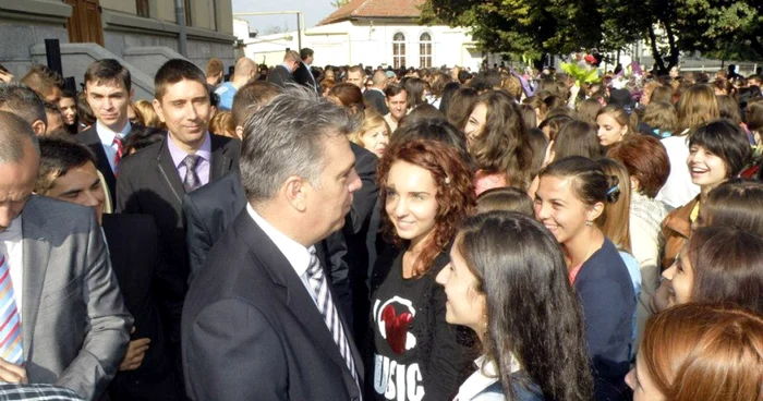 Valeriu Zgonea va sta de vorbă cu elevii din Cilibia