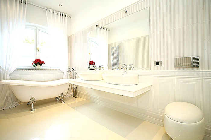 Finisajele interioare sunt de lux