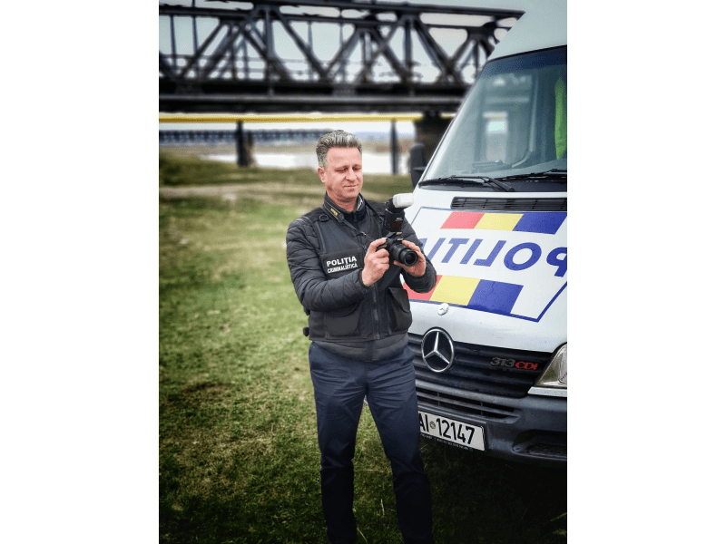 Destăinuirile unui poliţist criminalist: „Ajungem în locurile cu cea mai mare suferinţă şi durere“