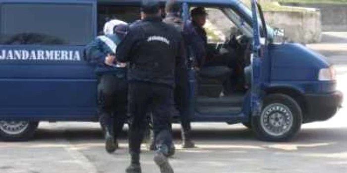 Suceava: Poliţistul care refuză să fie mituit