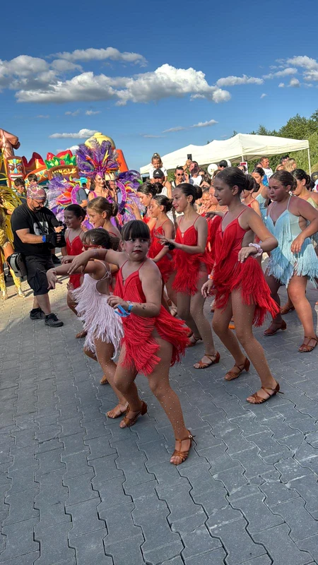 Wilmark și dansatorii săi au făcut senzație la Wonder Family Fest