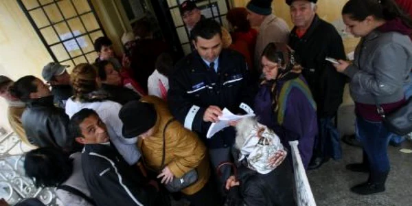 Craiovenii îşi pot depune actele la sediul de pe strada Mitropolit Filrmilian 14 între orele 9 - 15.00