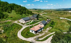casele traditionale din transilvania si maramures scoase la vanzare prin sotheby s la 880 de mii de dolari 995605 jpg