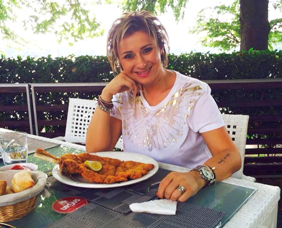 
    Anamaria Prodan sărbătoreşte Învierea Domnului în San Diego, SUAFoto: arhiva personală  