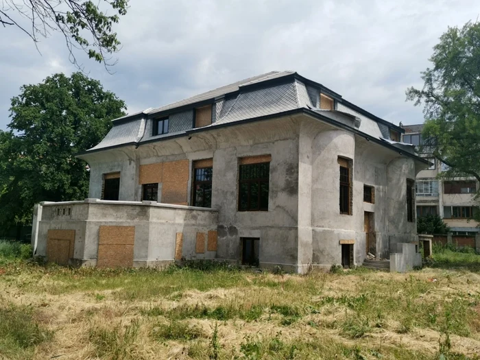 Casa Mühle din Timişoara arată din nou civilizat