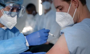 vaccin covid shutterstock 1726135243 jpeg
