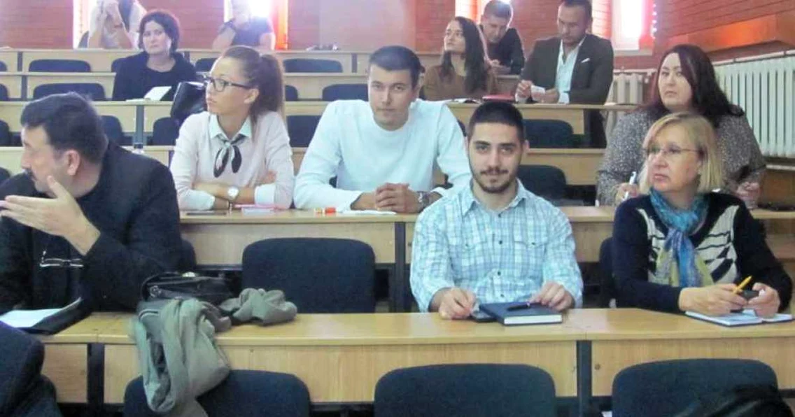 Civilizaţia turco-tătară din Dobrogea - curs la Universitatea Ovidius din Constanţa Foto Sînziana Ionescu