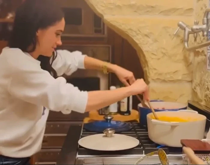 Meghan în bucătărie, Instagram jpg
