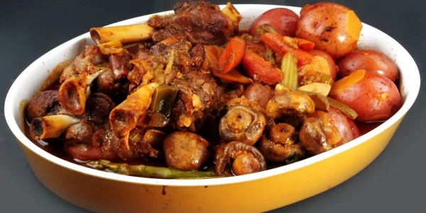 rasol de vita cu legume la cuptor