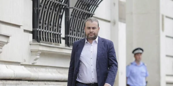 Darius Vâlcov este cercetat în trei dosar penale