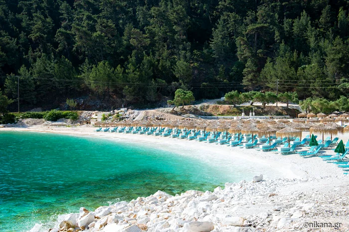 Plaja Marble Beach din Thassos FOTO: Nikana.gr