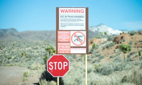 zona 51 foto unsplash