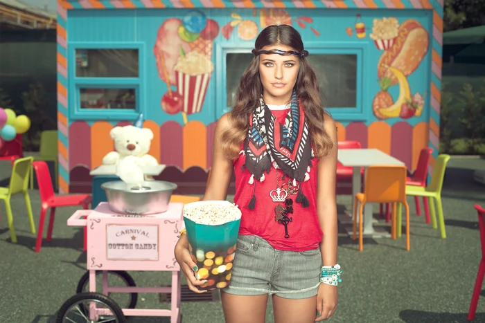 Ciro, tatăl lui Vincenzo, nu o are la inimă pe Denise Iacobescu. Femeia e divorțată și a fost expulzată din America, unde a stat ilegal