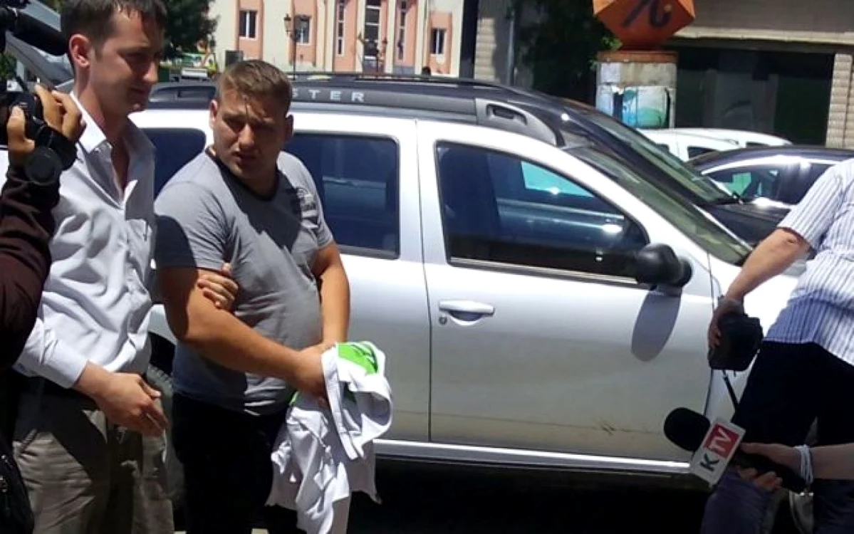 hoti elis alba