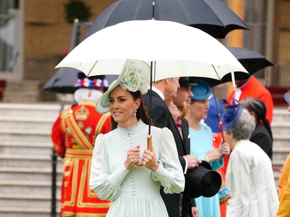 Kate Middleton garden party jpg
