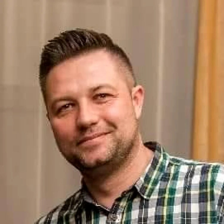 Lucian Mate, vicepreşedinte al USR PLUS Cluj-Napoca, va fi exclus din partid, deoarece a fost ofiţer al SRI. FOTO: Arhiva personală