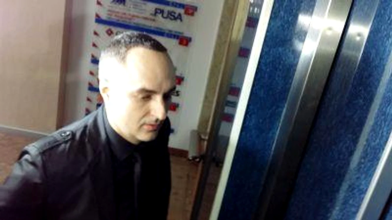 
    Judecătorul Aurelian Tomuș este implicat în cea mai mare rețea de prostituție pentru VIP-URI depistată la Tmișoara  