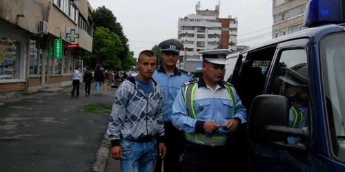 Poliţişti în acţiune 