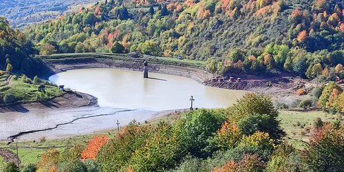 tau rosia montana jpg