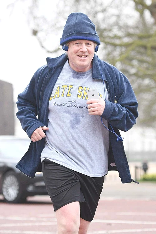 2017 Boris Johnson este surprins la jogging, dimineața, înainte să meargă la serviciu