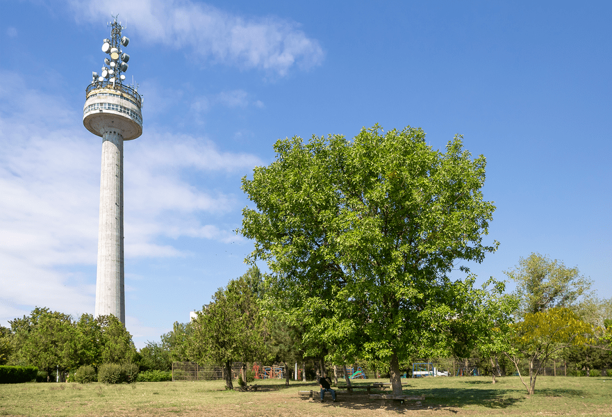 Roată panoramică spectaculoasă, de 36 metri înălțime, la parcul de la Turnul Televiziune din Galați