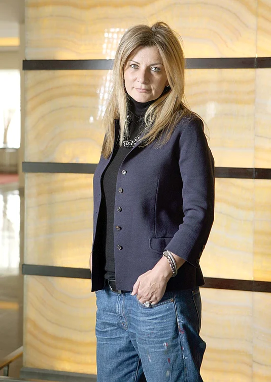 
    Soțul creatoarei, Zaharia Schrotter  