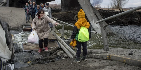 Razboi in Ucraina refugiati 6-7 martie soldati morti 2022 FOTO EP-EFE