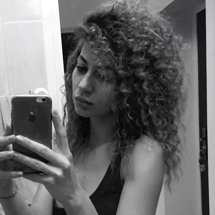 Se vehiculează că tânăra suferea de depresie