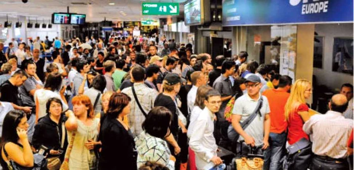 Mai multe pachete cu explozibil au fost plasate în bagajele a opt pasageri, pe aeroportul din Bratislava