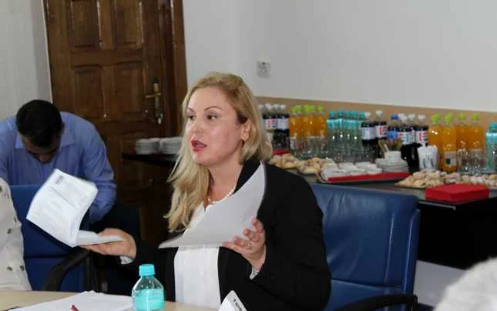 Mihaela Pungan aduce o serie de acuzaţii reprezentanţilor DGASPC Gorj