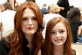 Julianne Moore și fiica sa, acum câțiva ani jpeg