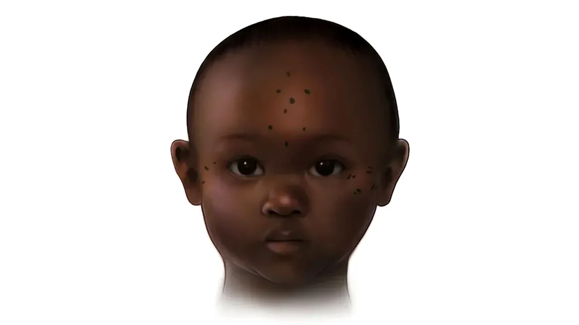 Reconstituirea unui tatuaj de pe fruntea unei fetițe de 3 ani din Kulubnarti (© Mary Nguyen / University of Missouri–St. Louis)