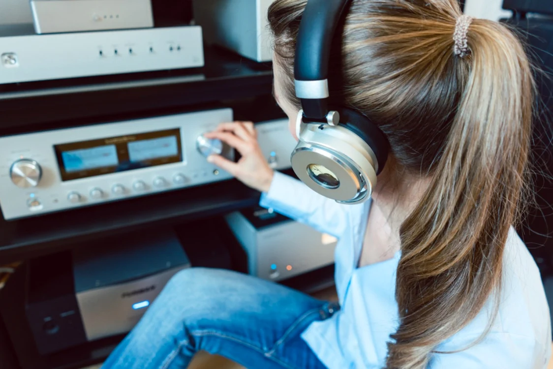 Preferințele muzicale ale românilor, diferite față de acum 10 ani FOTO Shutterstock