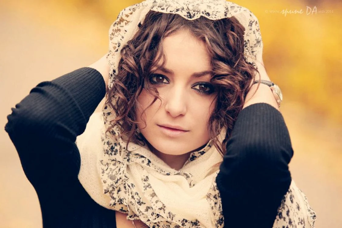 Lara Stegarescu Foto Spune Da MD