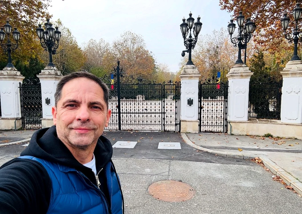 Dan Negru (53 de ani) a avut întotdeauna vorbele la el