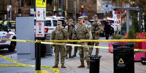 Impuscaturi in apropiere de  casa alba foto x @MarioNawfal jpg