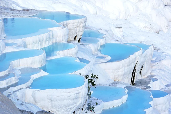 Terasele Pamukkale din Turcia