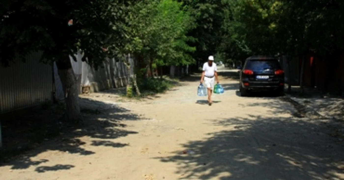 Galati: Strada Braşovului, modernizată doar pe jumătate