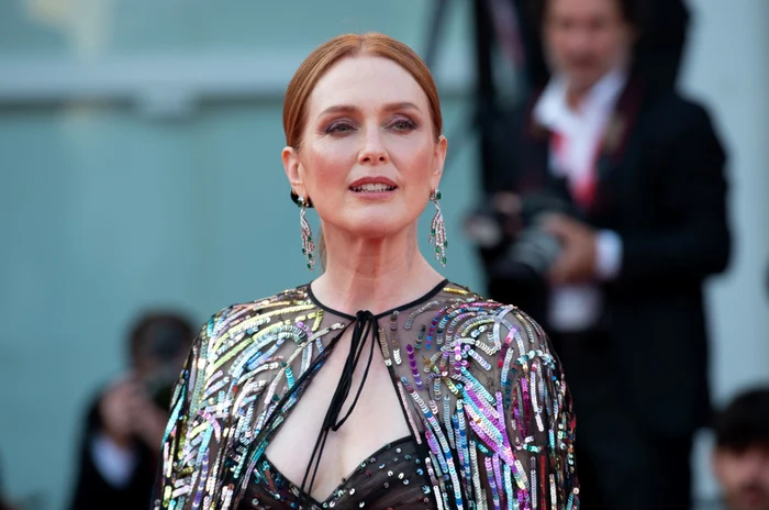 Julianne Moore jpg