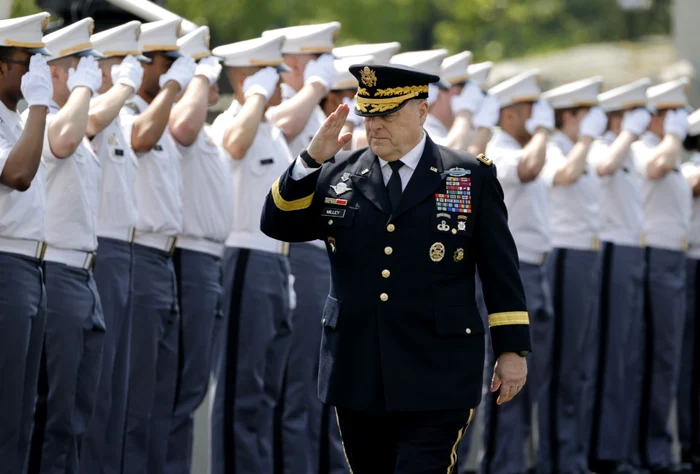 Generalul Mark Milley a ţinut un discurs la Academia Militară West Point FOTO EPA-EFE